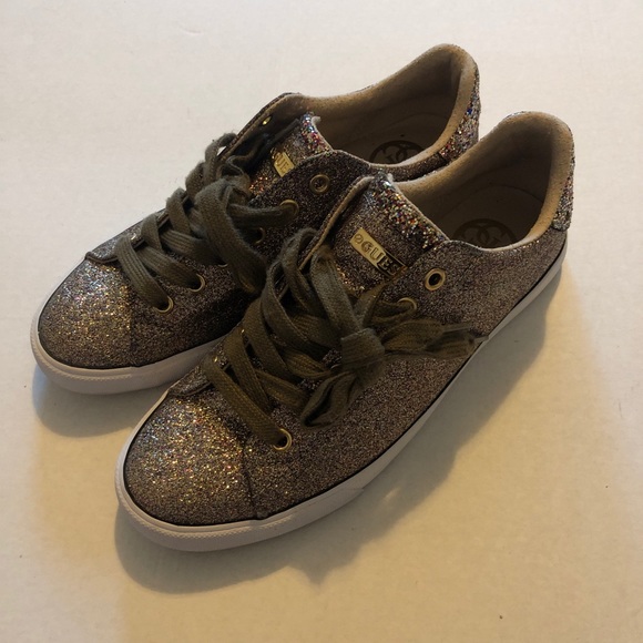 Glittery Guess Sneakers - Picture 4 of 6